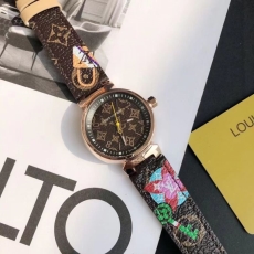 LOUIS VUITTON Watches